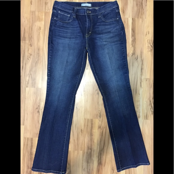 👖🎈Levi’s Ladies Bootcut 5 Pocket Jeans 32 x 32 - Picture 3 of 7